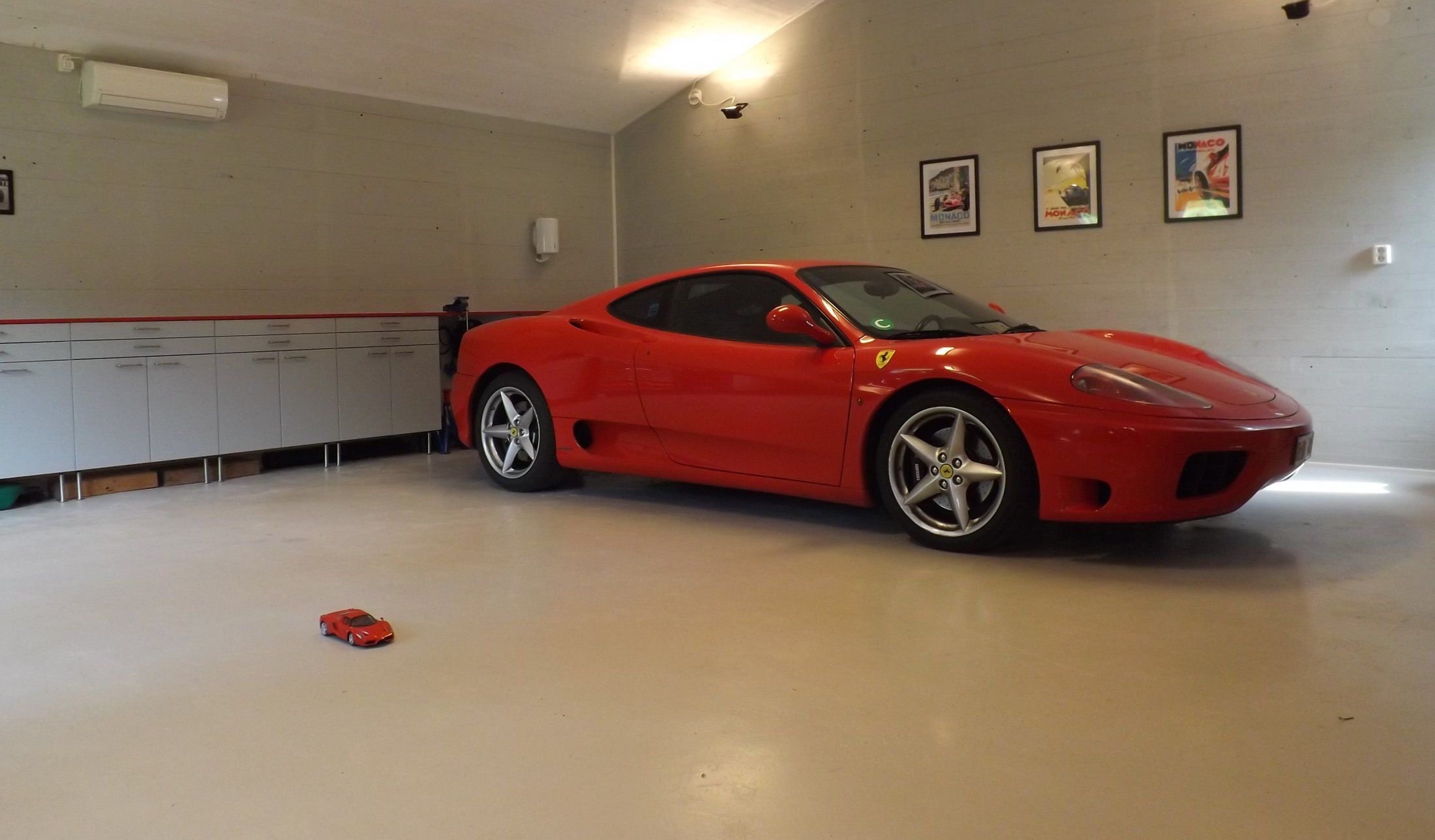 Ferrarigaraget bild 3